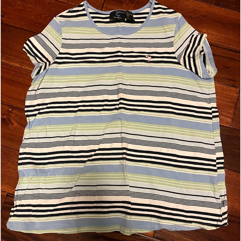 New Additions Maternity Shirt Size XL